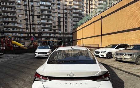 Hyundai Elantra, 2025 год, 2 400 000 рублей, 10 фотография