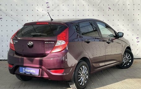 Hyundai Solaris II рестайлинг, 2013 год, 830 000 рублей, 4 фотография