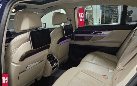BMW 7 серия, 2021 год, 6 800 000 рублей, 6 фотография