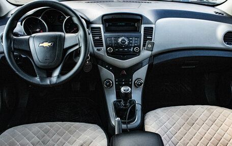 Chevrolet Cruze II, 2011 год, 749 000 рублей, 5 фотография