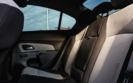 Chevrolet Cruze II, 2011 год, 749 000 рублей, 10 фотография
