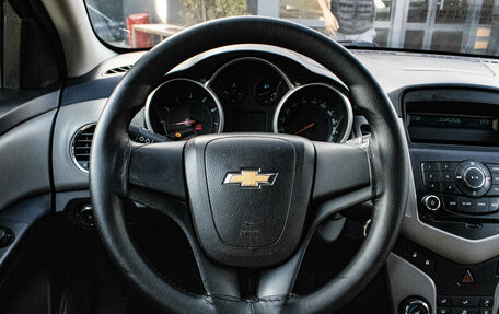 Chevrolet Cruze II, 2011 год, 749 000 рублей, 6 фотография