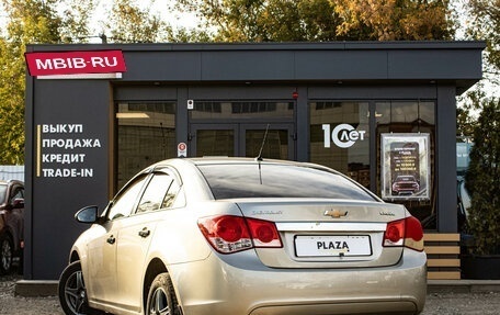 Chevrolet Cruze II, 2011 год, 749 000 рублей, 4 фотография