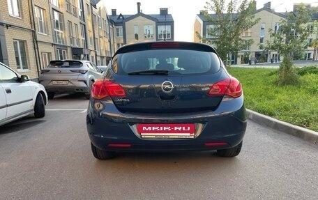 Opel Astra J, 2011 год, 690 000 рублей, 19 фотография