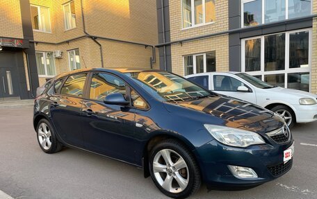 Opel Astra J, 2011 год, 690 000 рублей, 20 фотография
