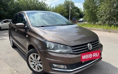 Volkswagen Polo VI (EU Market), 2015 год, 800 000 рублей, 6 фотография