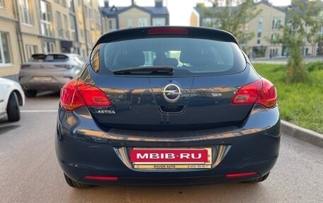 Opel Astra J, 2011 год, 687 000 рублей, 18 фотография
