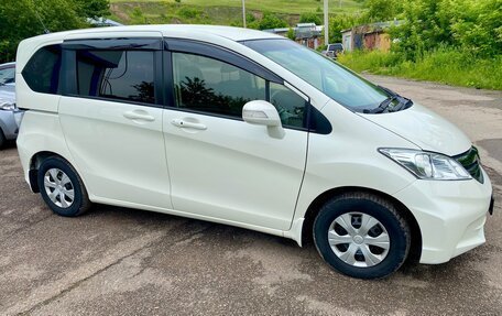 Honda Freed I, 2012 год, 1 085 000 рублей, 1 фотография