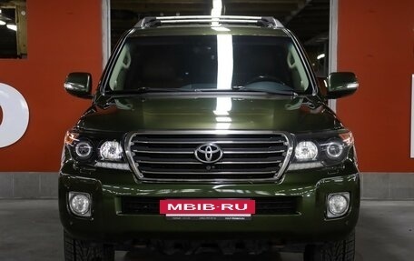 Toyota Land Cruiser 200, 2014 год, 3 989 000 рублей, 2 фотография