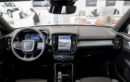 Volvo XC40 I, 2024 год, 4 900 000 рублей, 13 фотография