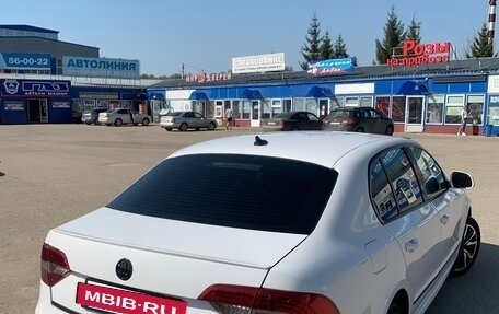 Skoda Superb III рестайлинг, 2013 год, 1 200 000 рублей, 4 фотография