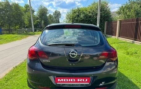 Opel Astra J, 2010 год, 750 000 рублей, 5 фотография