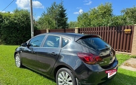 Opel Astra J, 2010 год, 750 000 рублей, 4 фотография