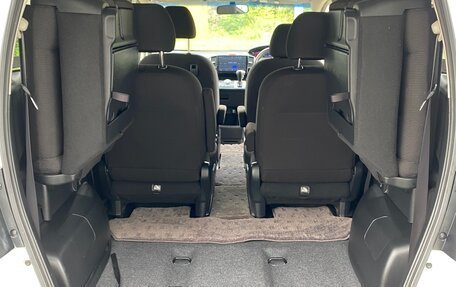 Honda Freed I, 2012 год, 1 085 000 рублей, 14 фотография