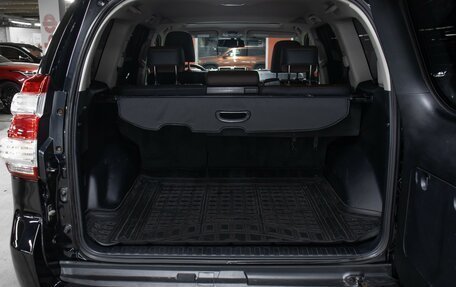 Toyota Land Cruiser Prado 150 рестайлинг 2, 2016 год, 3 498 000 рублей, 10 фотография