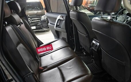 Toyota Land Cruiser Prado 150 рестайлинг 2, 2016 год, 3 498 000 рублей, 12 фотография