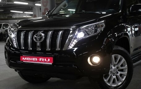 Toyota Land Cruiser Prado 150 рестайлинг 2, 2016 год, 3 498 000 рублей, 22 фотография