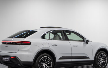 Porsche Macan, 2024 год, 11 990 000 рублей, 7 фотография