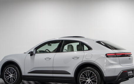 Porsche Macan, 2024 год, 11 990 000 рублей, 9 фотография