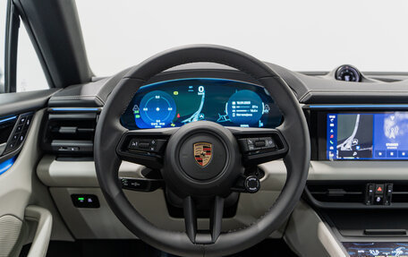 Porsche Macan, 2024 год, 11 990 000 рублей, 17 фотография