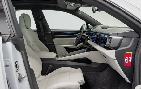 Porsche Macan, 2024 год, 11 990 000 рублей, 14 фотография