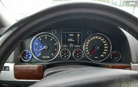 Volkswagen Touareg III, 2006 год, 1 300 000 рублей, 6 фотография
