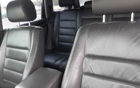 Volkswagen Touareg III, 2006 год, 1 300 000 рублей, 10 фотография