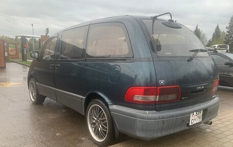 Toyota Estima III рестайлинг -2, 1996 год, 650 000 рублей, 4 фотография