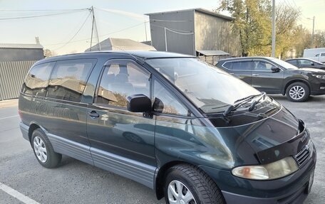 Toyota Estima III рестайлинг -2, 1996 год, 650 000 рублей, 17 фотография