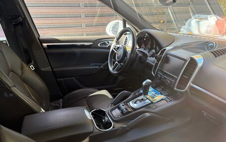 Porsche Cayenne III, 2015 год, 3 340 000 рублей, 4 фотография