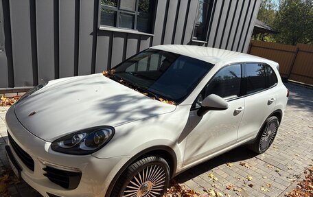 Porsche Cayenne III, 2015 год, 3 340 000 рублей, 7 фотография