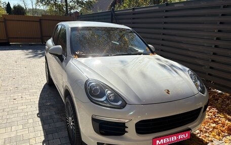 Porsche Cayenne III, 2015 год, 3 340 000 рублей, 5 фотография