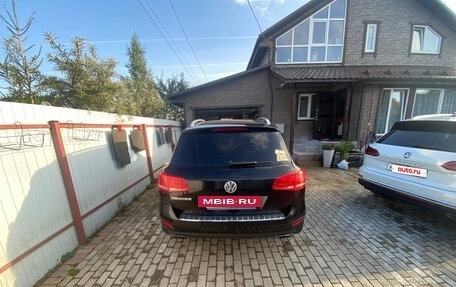 Volkswagen Touareg III, 2011 год, 2 000 000 рублей, 5 фотография