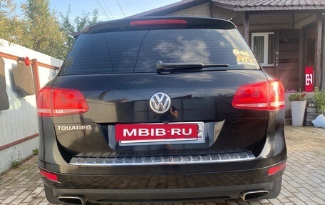 Volkswagen Touareg III, 2011 год, 2 000 000 рублей, 6 фотография