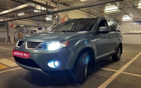 Mitsubishi Outlander III рестайлинг 3, 2008 год, 999 000 рублей, 1 фотография