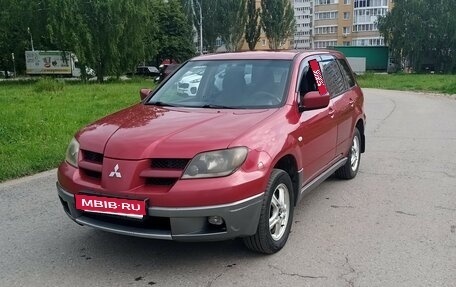 Mitsubishi Outlander III рестайлинг 3, 2004 год, 500 000 рублей, 1 фотография
