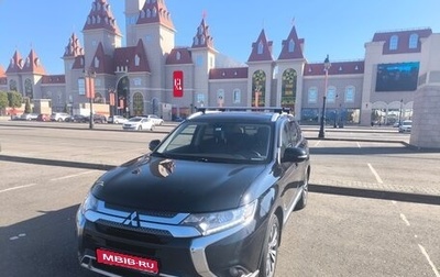 Mitsubishi Outlander III рестайлинг 3, 2019 год, 2 100 000 рублей, 1 фотография