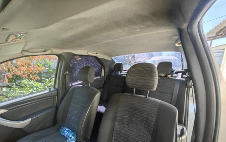 Renault Logan I, 2010 год, 360 000 рублей, 6 фотография