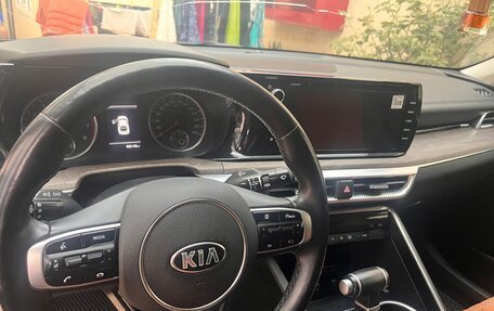 KIA K5, 2021 год, 2 800 000 рублей, 12 фотография