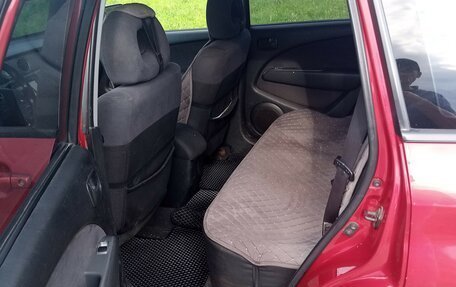 Mitsubishi Outlander III рестайлинг 3, 2004 год, 500 000 рублей, 8 фотография