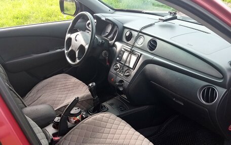 Mitsubishi Outlander III рестайлинг 3, 2004 год, 500 000 рублей, 10 фотография