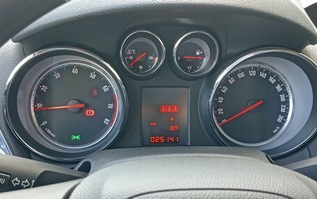 Opel Mokka I, 2014 год, 1 500 000 рублей, 20 фотография