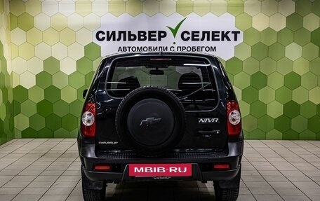 Chevrolet Niva I рестайлинг, 2010 год, 400 000 рублей, 4 фотография