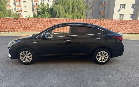 Hyundai Solaris II рестайлинг, 2017 год, 970 000 рублей, 9 фотография