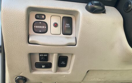 Lexus RX II рестайлинг, 2005 год, 1 000 000 рублей, 13 фотография