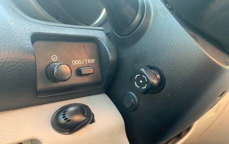 Lexus RX II рестайлинг, 2005 год, 1 000 000 рублей, 32 фотография