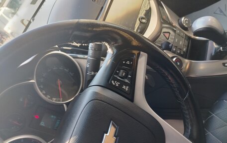 Chevrolet Cruze II, 2014 год, 850 000 рублей, 3 фотография