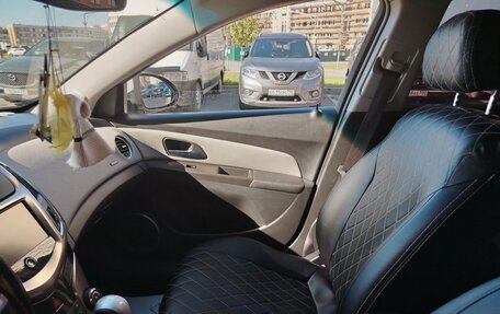Chevrolet Cruze II, 2014 год, 850 000 рублей, 17 фотография