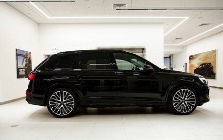 Audi Q7, 2025 год, 14 700 000 рублей, 4 фотография
