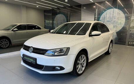 Volkswagen Jetta VI, 2014 год, 990 000 рублей, 1 фотография